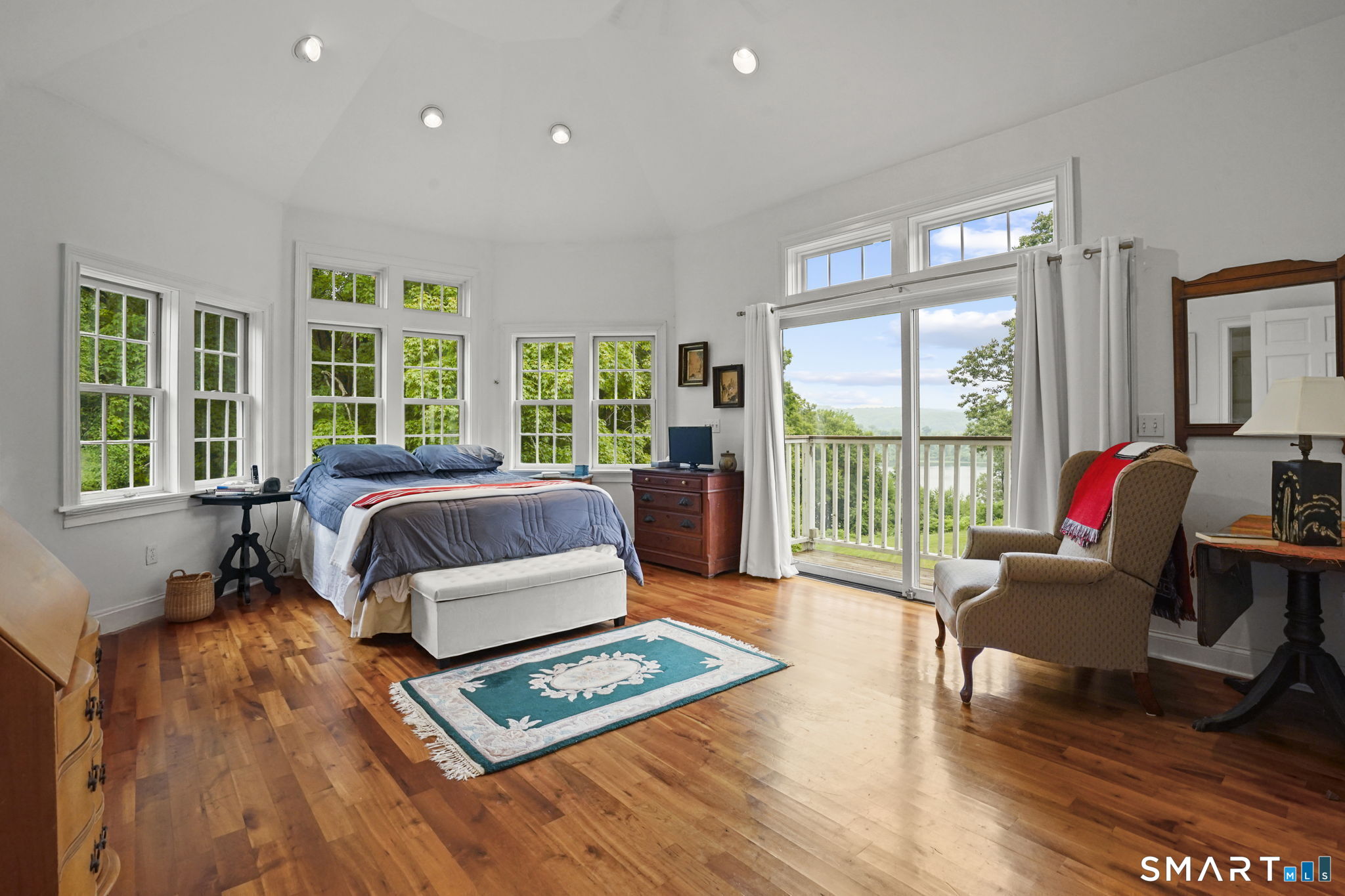 1270 Saybrook Road Haddam CT 06438