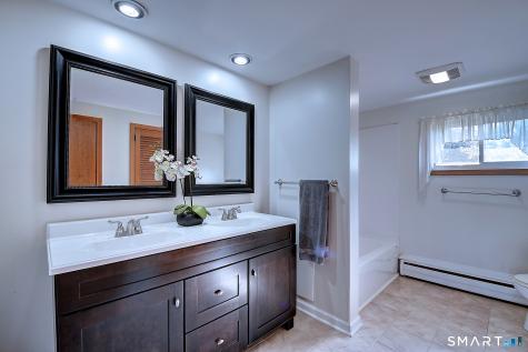 46 Kimball Road Wethersfield CT 06109