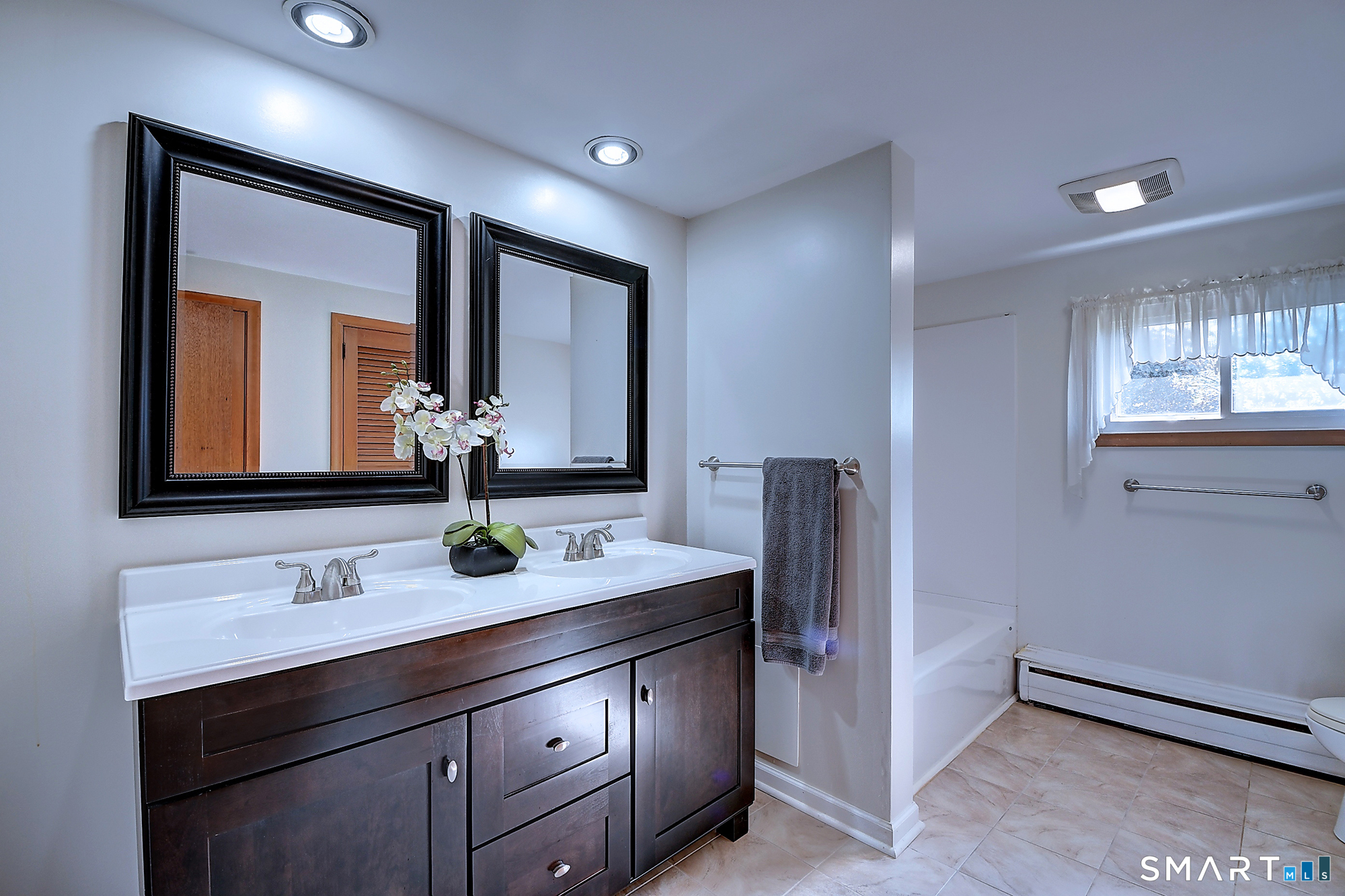 46 Kimball Road Wethersfield CT 06109