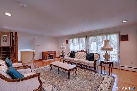 46 Kimball Road Wethersfield CT 06109