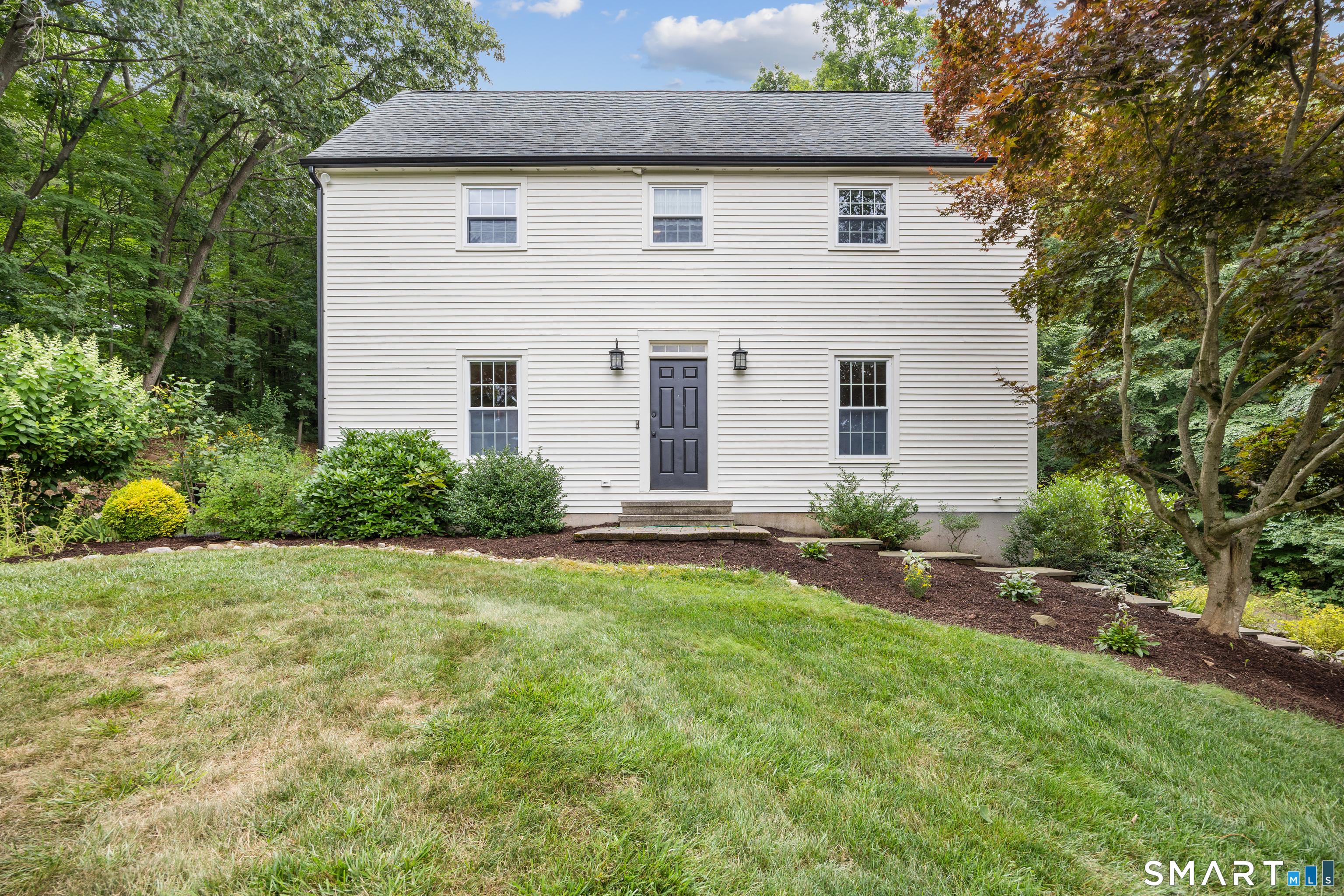 270 Guinevere Ridge Cheshire CT 06410
