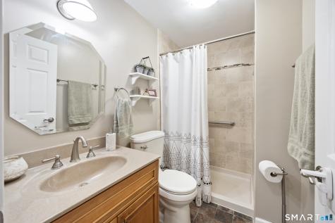 270 Guinevere Ridge Cheshire CT 06410