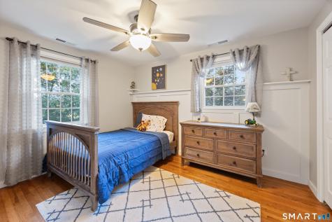 270 Guinevere Ridge Cheshire CT 06410