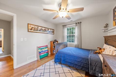 270 Guinevere Ridge Cheshire CT 06410