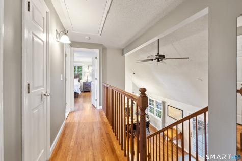 270 Guinevere Ridge Cheshire CT 06410