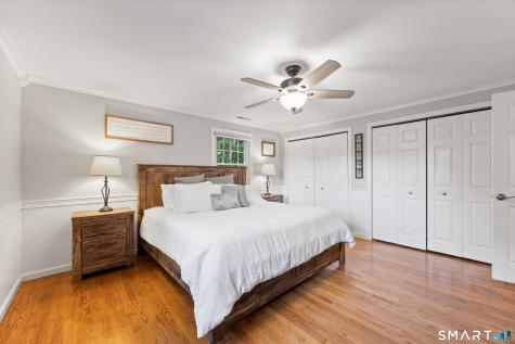 270 Guinevere Ridge Cheshire CT 06410