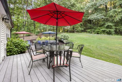 270 Guinevere Ridge Cheshire CT 06410