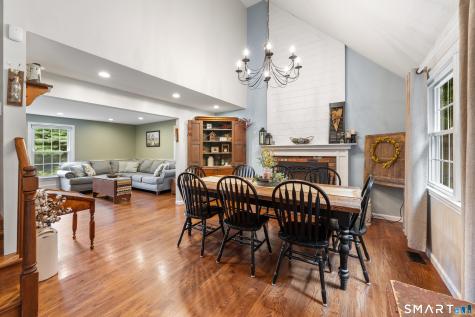 270 Guinevere Ridge Cheshire CT 06410