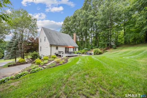 270 Guinevere Ridge Cheshire CT 06410