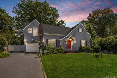 1013 Naugatuck Avenue Milford CT 06461