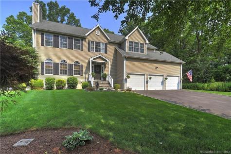 48 River Highlands Drive Milford CT 06461