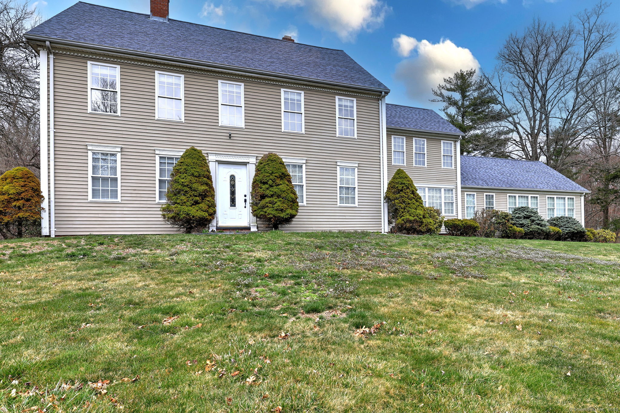 108 Tunxis Avenue Bloomfield CT 06002