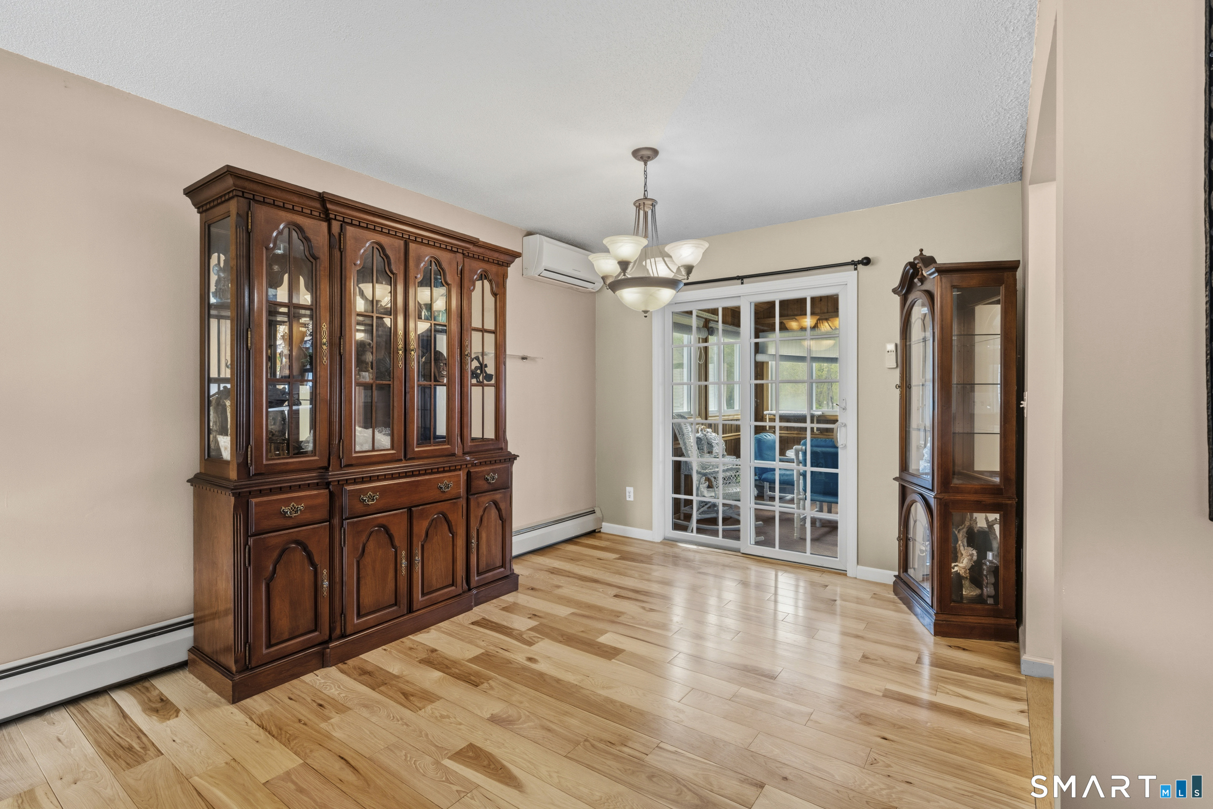 14 Old Black Point Road East Lyme CT 06357