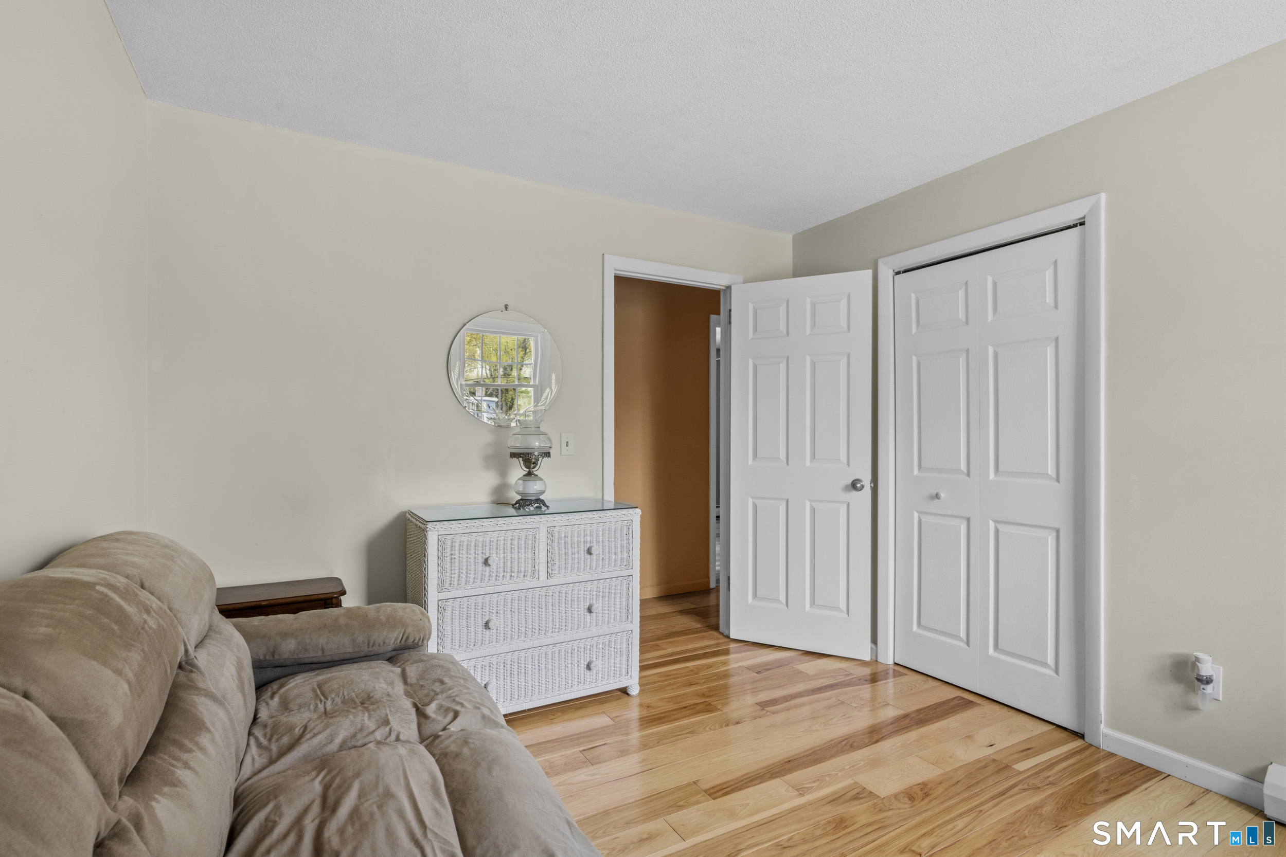 14 Old Black Point Road East Lyme CT 06357
