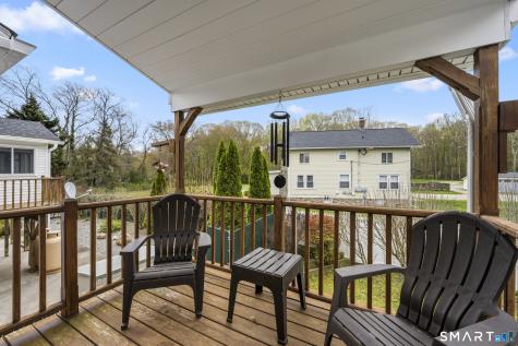 14 Old Black Point Road East Lyme CT 06357