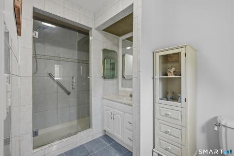 14 Old Black Point Road East Lyme CT 06357