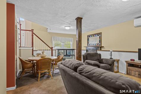 14 Old Black Point Road East Lyme CT 06357