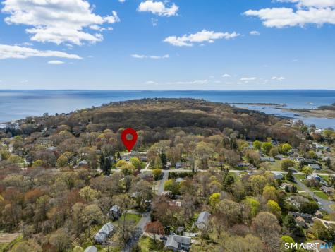 14 Old Black Point Road East Lyme CT 06357