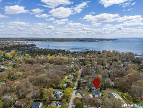 14 Old Black Point Road East Lyme CT 06357