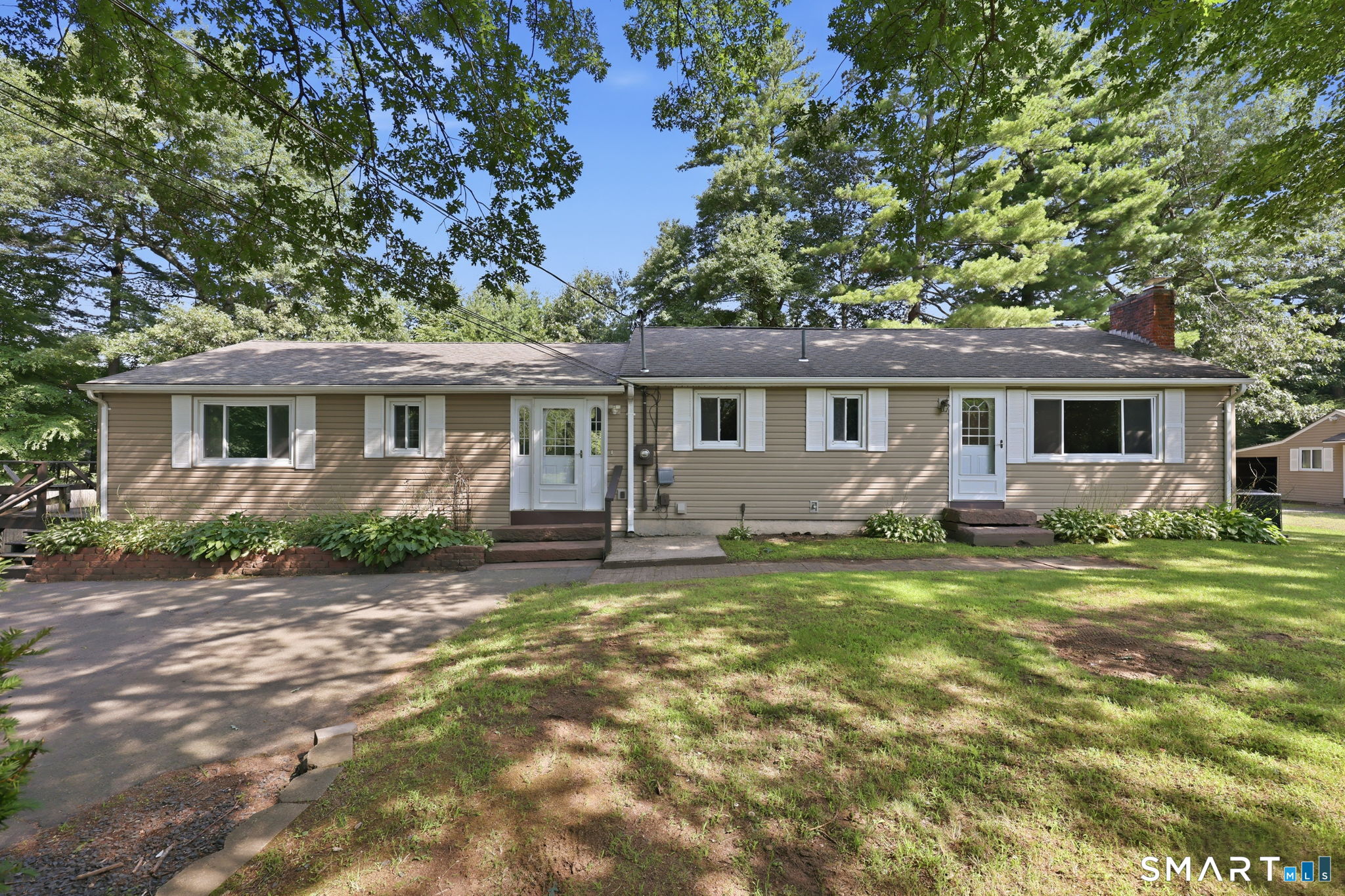 186 Jackson Drive Suffield CT 06093