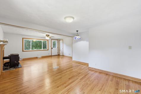 186 Jackson Drive Suffield CT 06093
