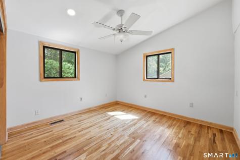 186 Jackson Drive Suffield CT 06093