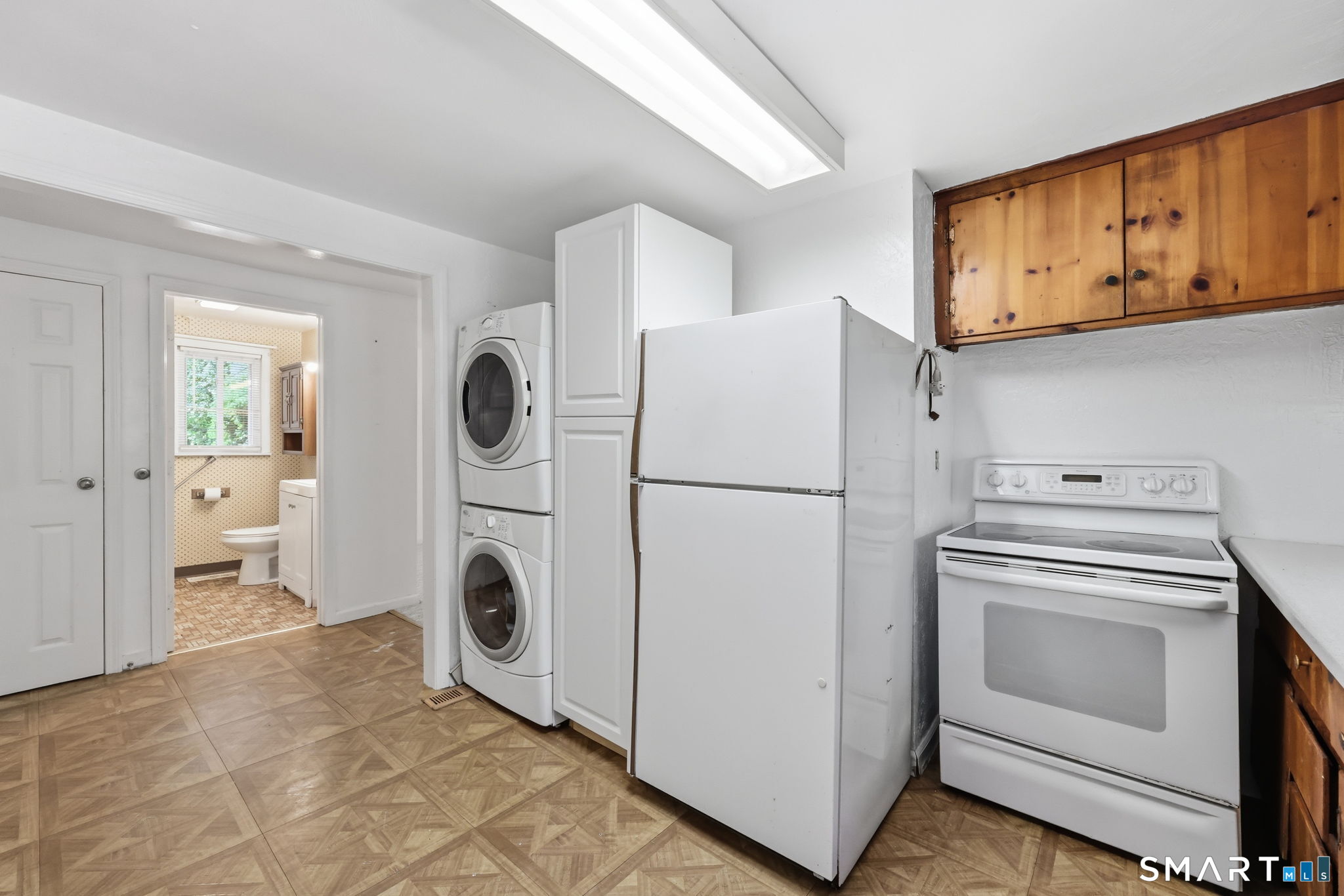186 Jackson Drive Suffield CT 06093
