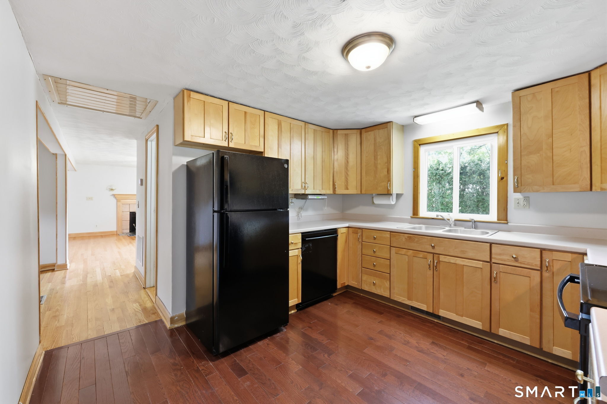 186 Jackson Drive Suffield CT 06093