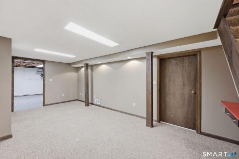 186 Jackson Drive Suffield CT 06093