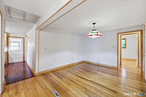 186 Jackson Drive Suffield CT 06093