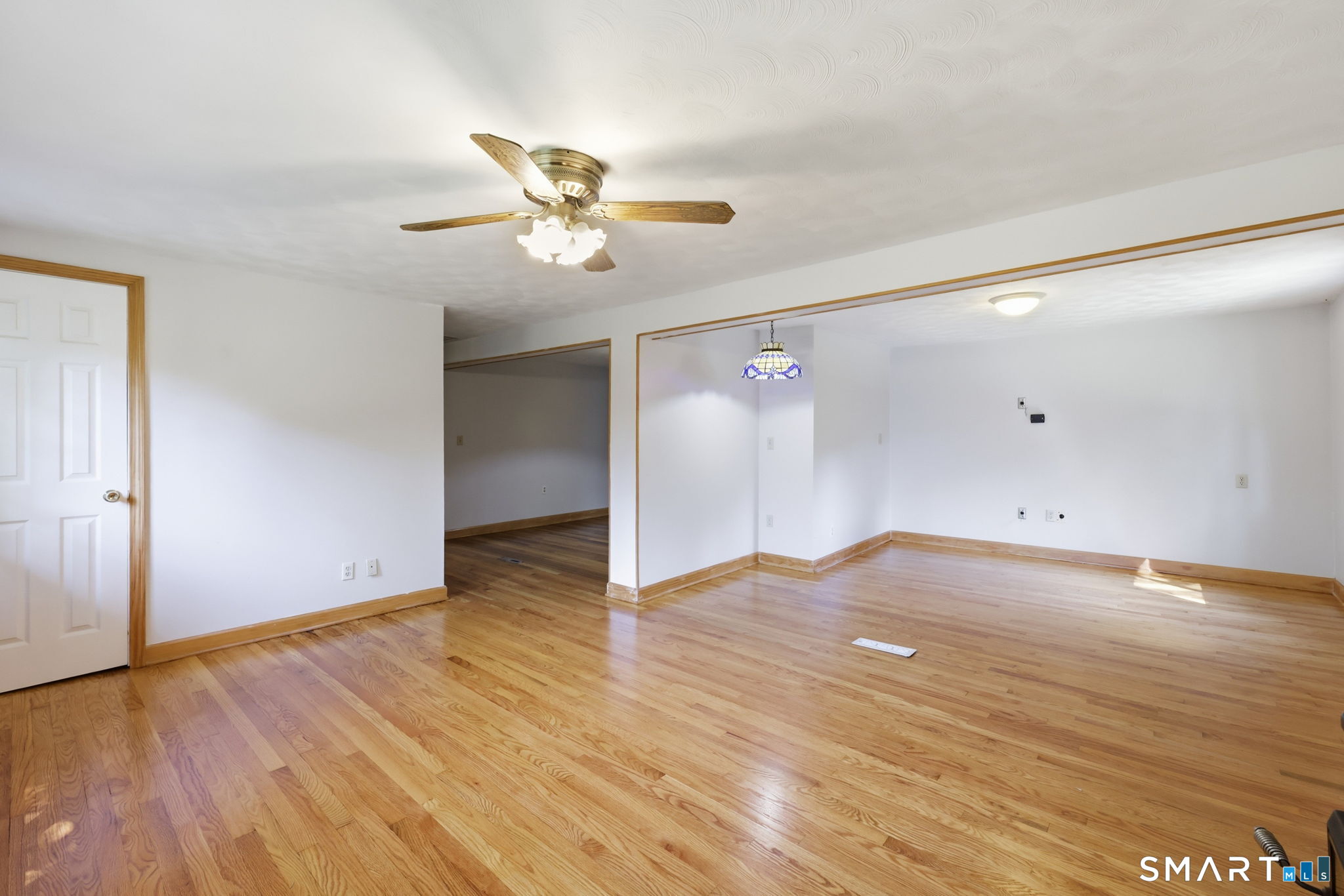 186 Jackson Drive Suffield CT 06093