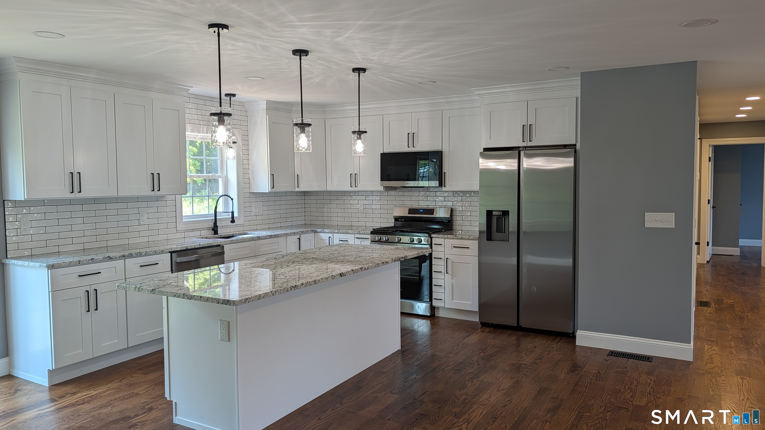 544 Wintergreen Avenue Hamden CT 06514