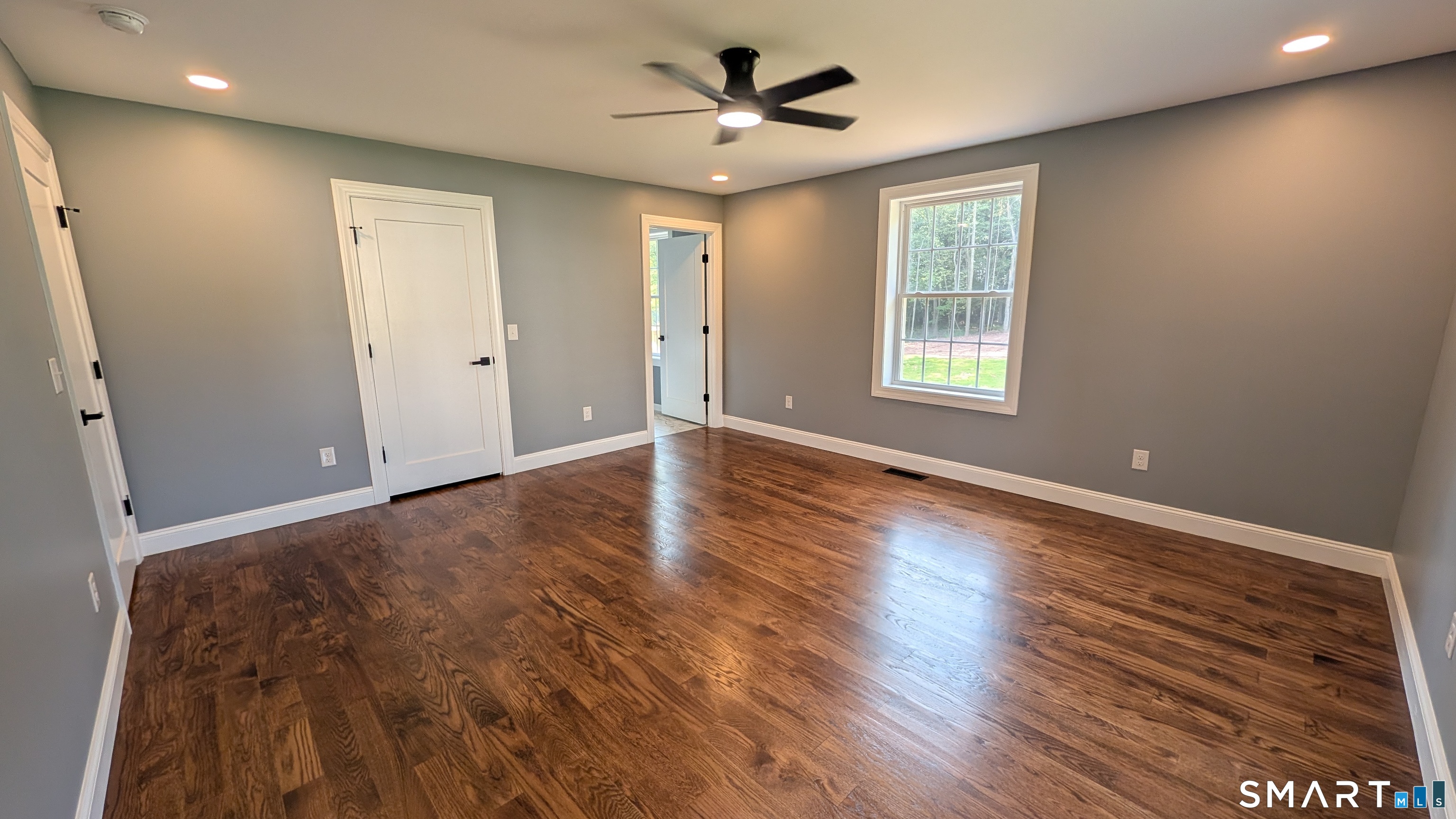544 Wintergreen Avenue Hamden CT 06514