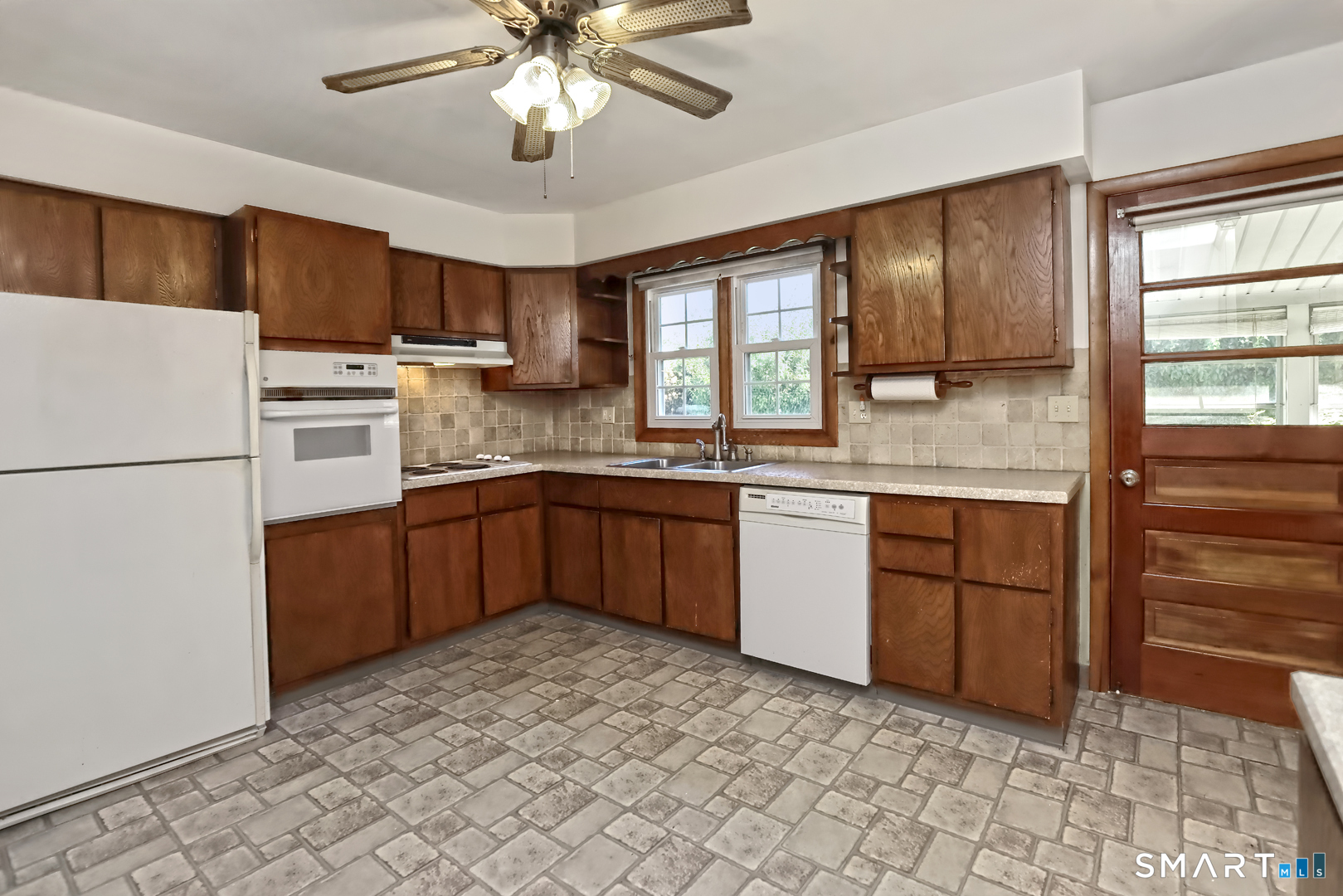 1 Sunflower Circle West Haven CT 06516