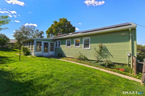 1 Sunflower Circle West Haven CT 06516