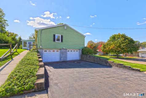 1 Sunflower Circle West Haven CT 06516