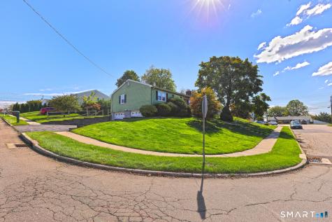 1 Sunflower Circle West Haven CT 06516