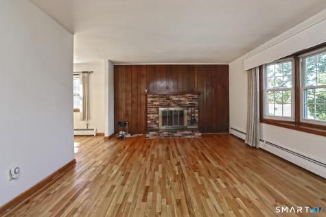1 Sunflower Circle West Haven CT 06516