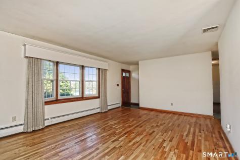 1 Sunflower Circle West Haven CT 06516