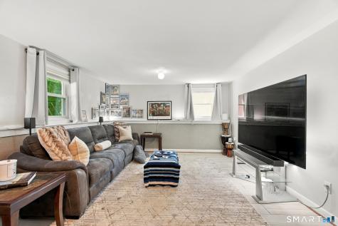 35 Woodhaven Drive New Britain CT 06052