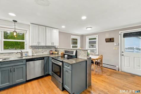 15 Kingsbury Avenue Vernon CT 06066