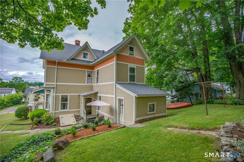 15 Grant Avenue Stafford CT 06076