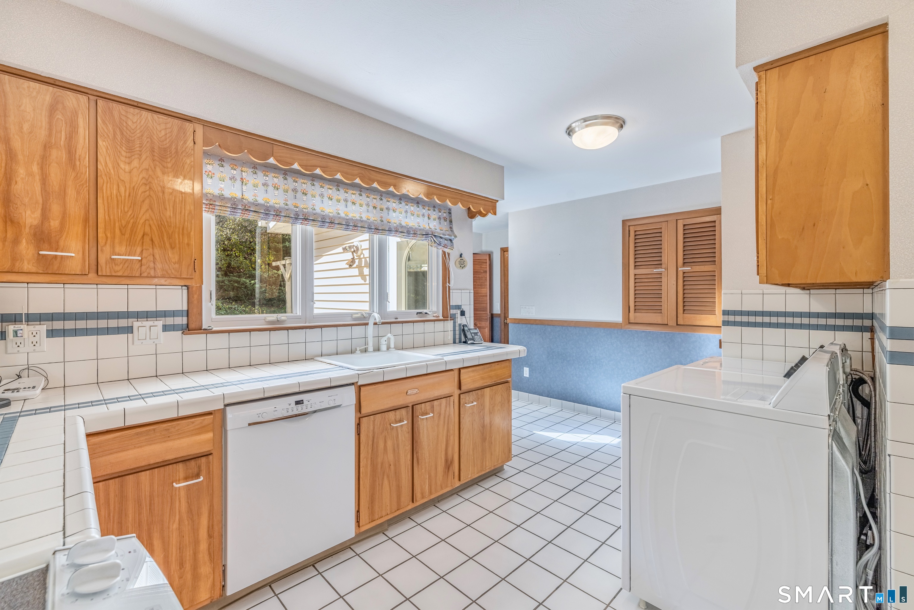48 Meadow Lane Manchester CT 06040