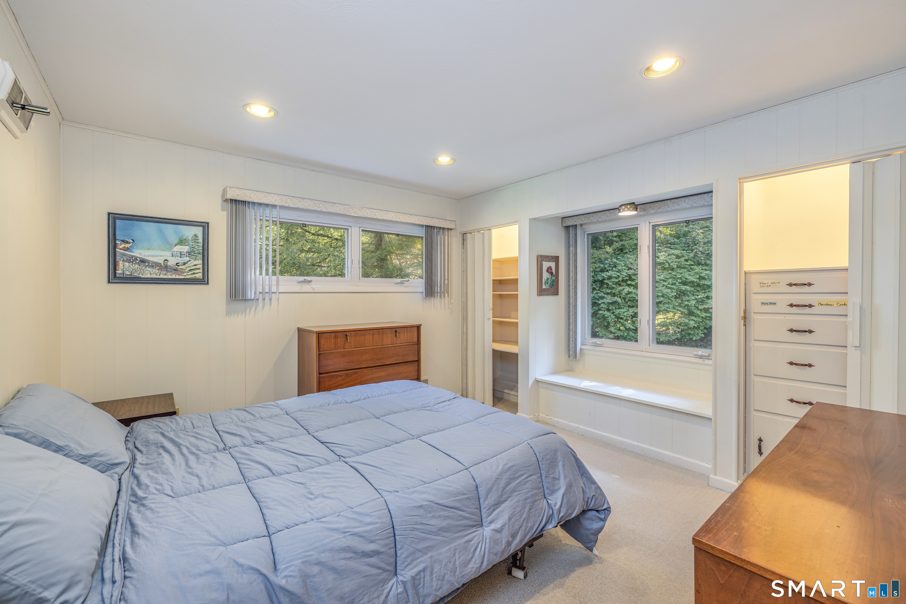 48 Meadow Lane Manchester CT 06040