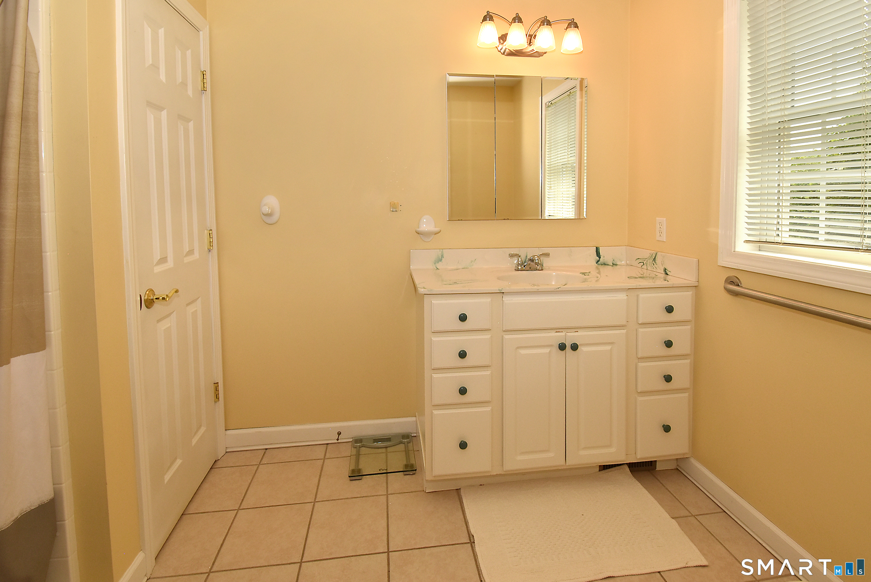 10 Coughlin Road Manchester CT 06040