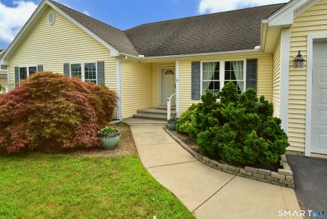 10 Coughlin Road Manchester CT 06040