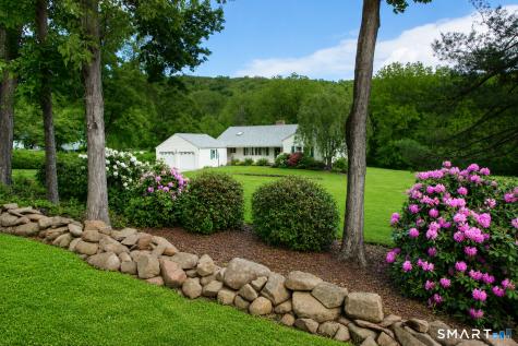 62 Newgate Road East Granby CT 06026