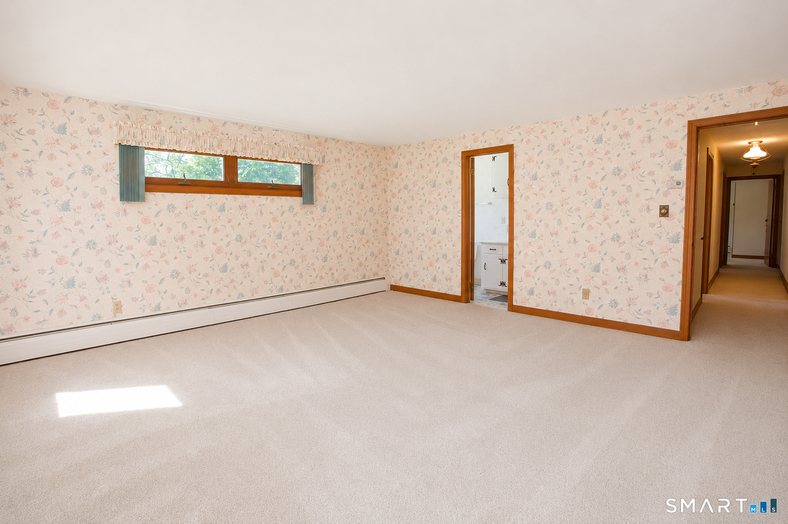62 Newgate Road East Granby CT 06026