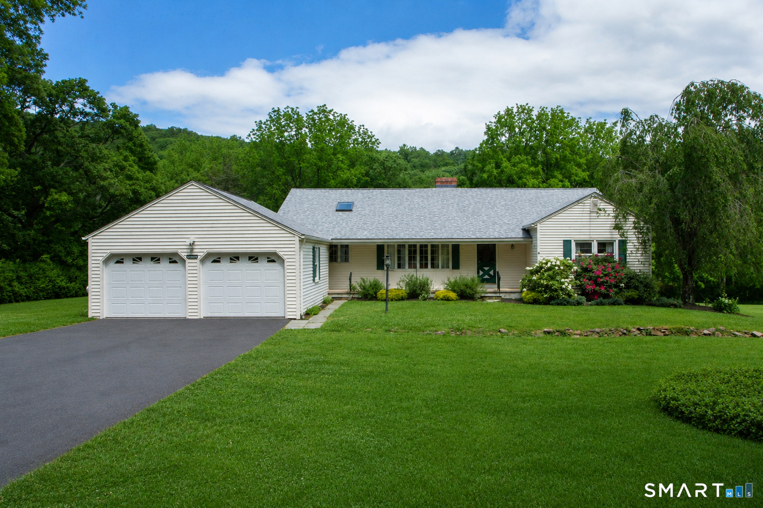62 Newgate Road East Granby CT 06026