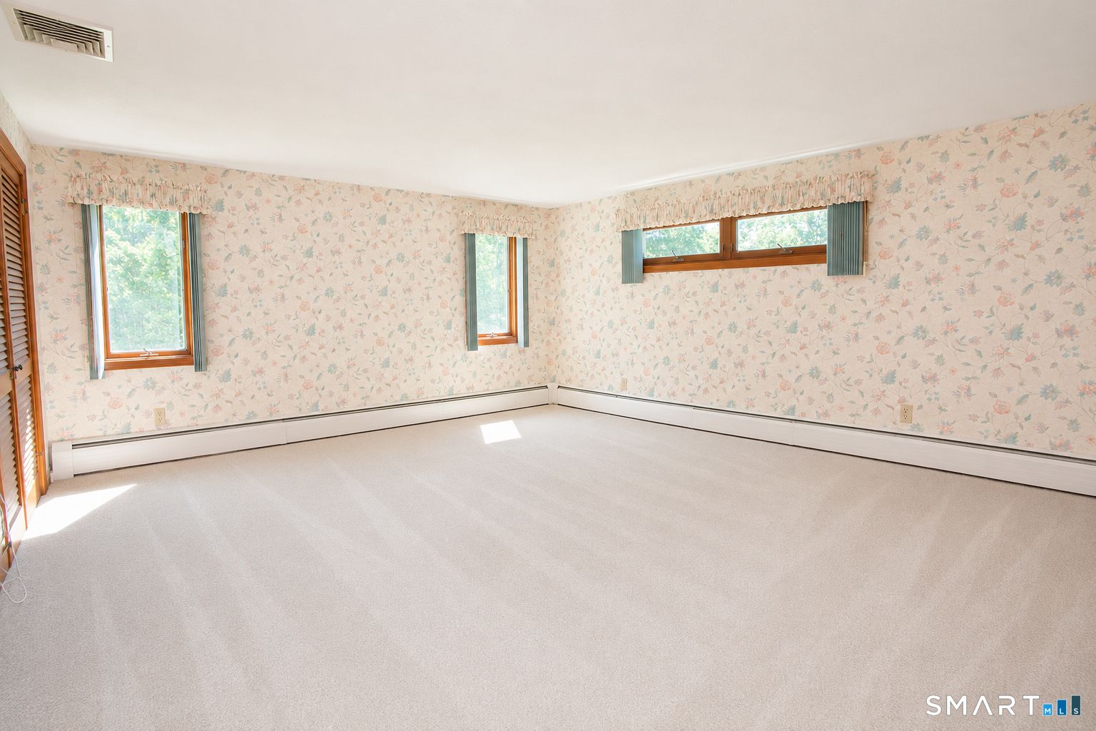 62 Newgate Road East Granby CT 06026